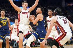 开云体育平台APP-热火击败勇士，砍下40分