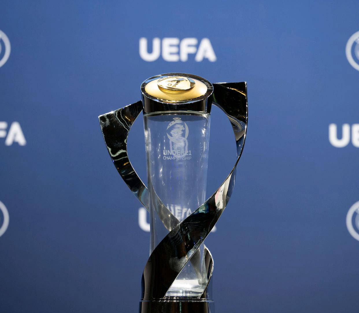 意大利逆转战胜法国，晋级前景大增