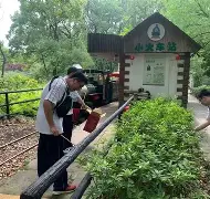 赞斯坚守阵地，收获宝贵一分